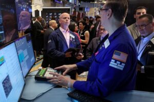 Market lull as PPI eyed, Nikkei returns to base