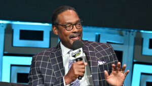 Junior Bridgeman buying stake in Milwaukee Bucks, team valued at $4 billion